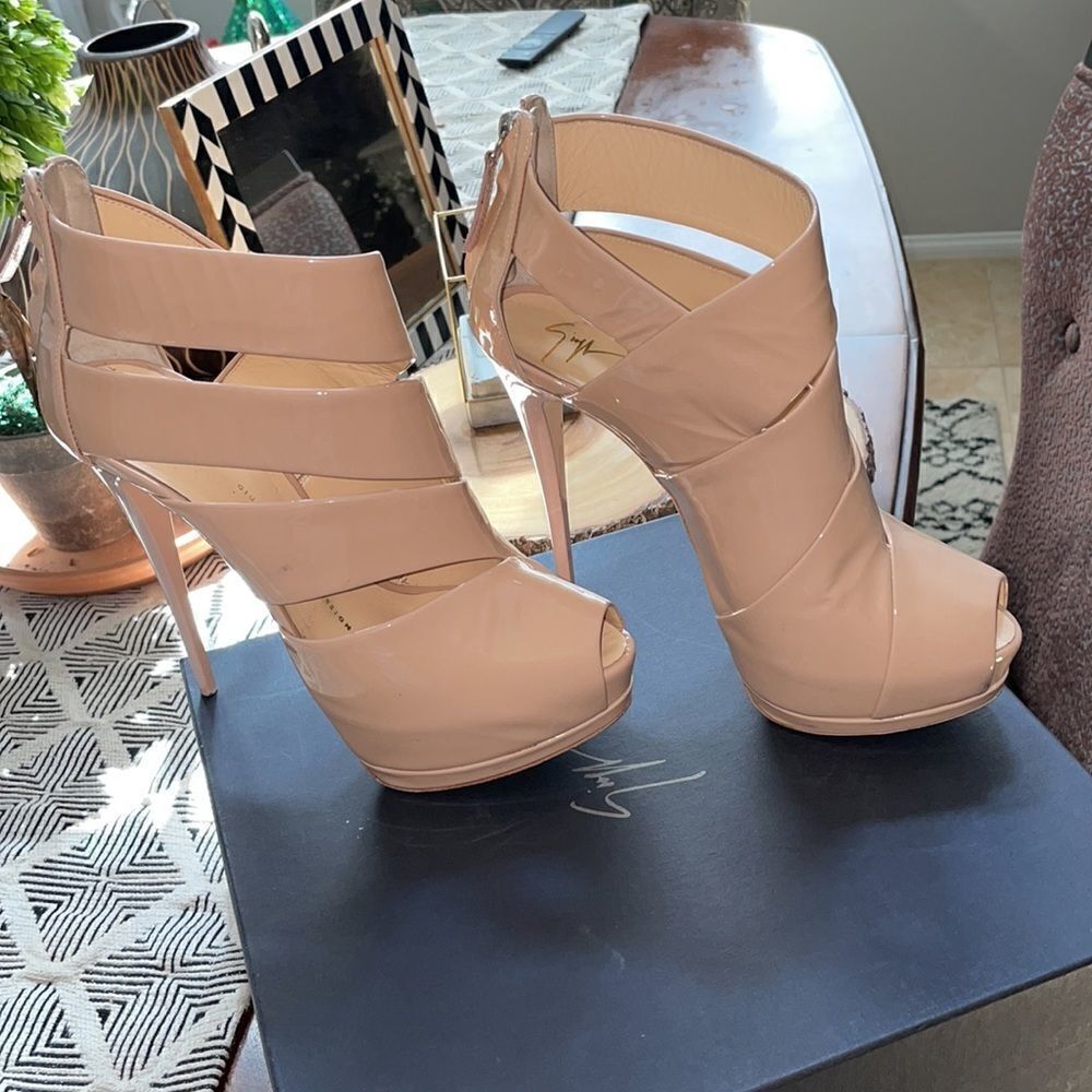 GIUSEPPE ZANOTTI Sharon Vernice Leather Blush Platform, SZ 9.5 - Picture 6 of 7